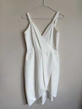 Dress the Population White Asymmetrical Tulip Dress Women’s S